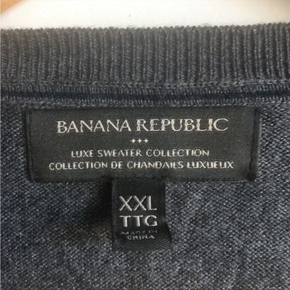 Men’s Banana Republic Sweater - Picture 2 of 3